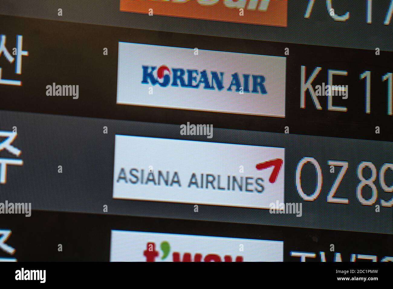 Seoul, South Korea. 18th Nov, 2020. Schedules of Korean Air and Asiana