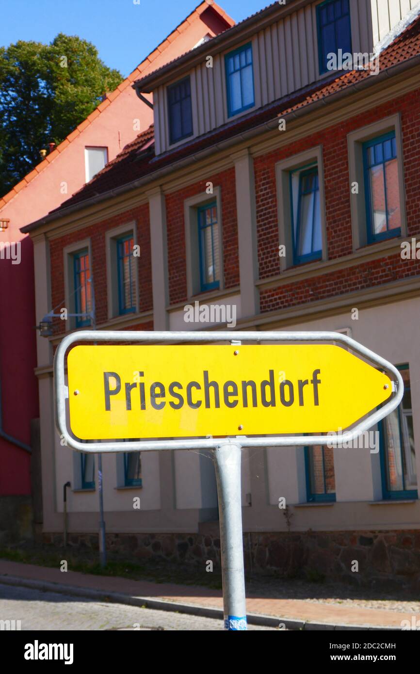 Arrow signpost Prieschendorf in Dassow Stock Photo