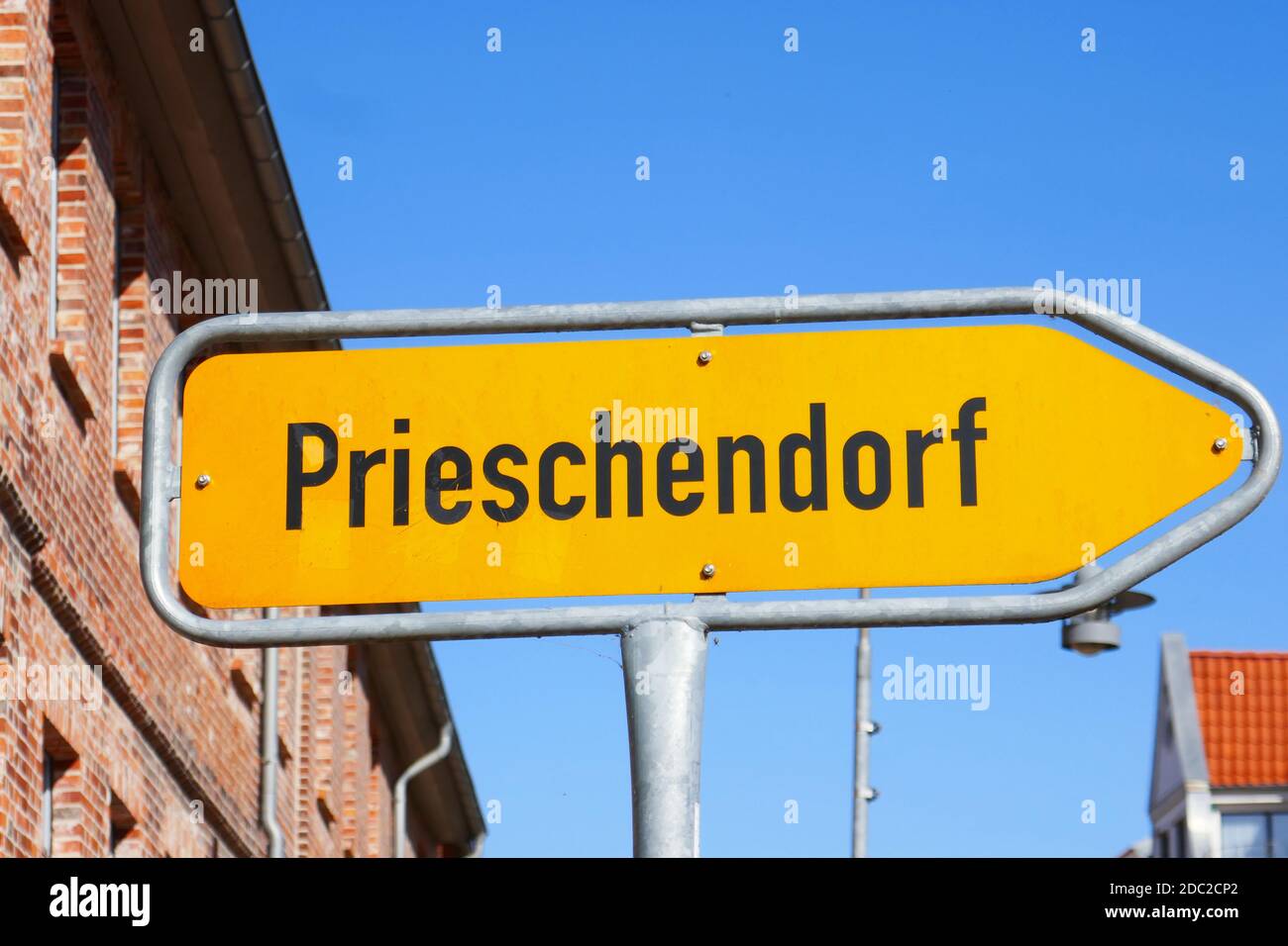 Arrow signpost Prieschendorf in Dassow Stock Photo