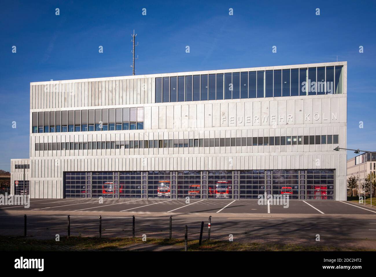 the fire and rescue station 10 on Gummersbacher Street in the district Kalk, Cologne, Germany  die Feuer- und Rettungswache 10 an der Gummersbacher St Stock Photo