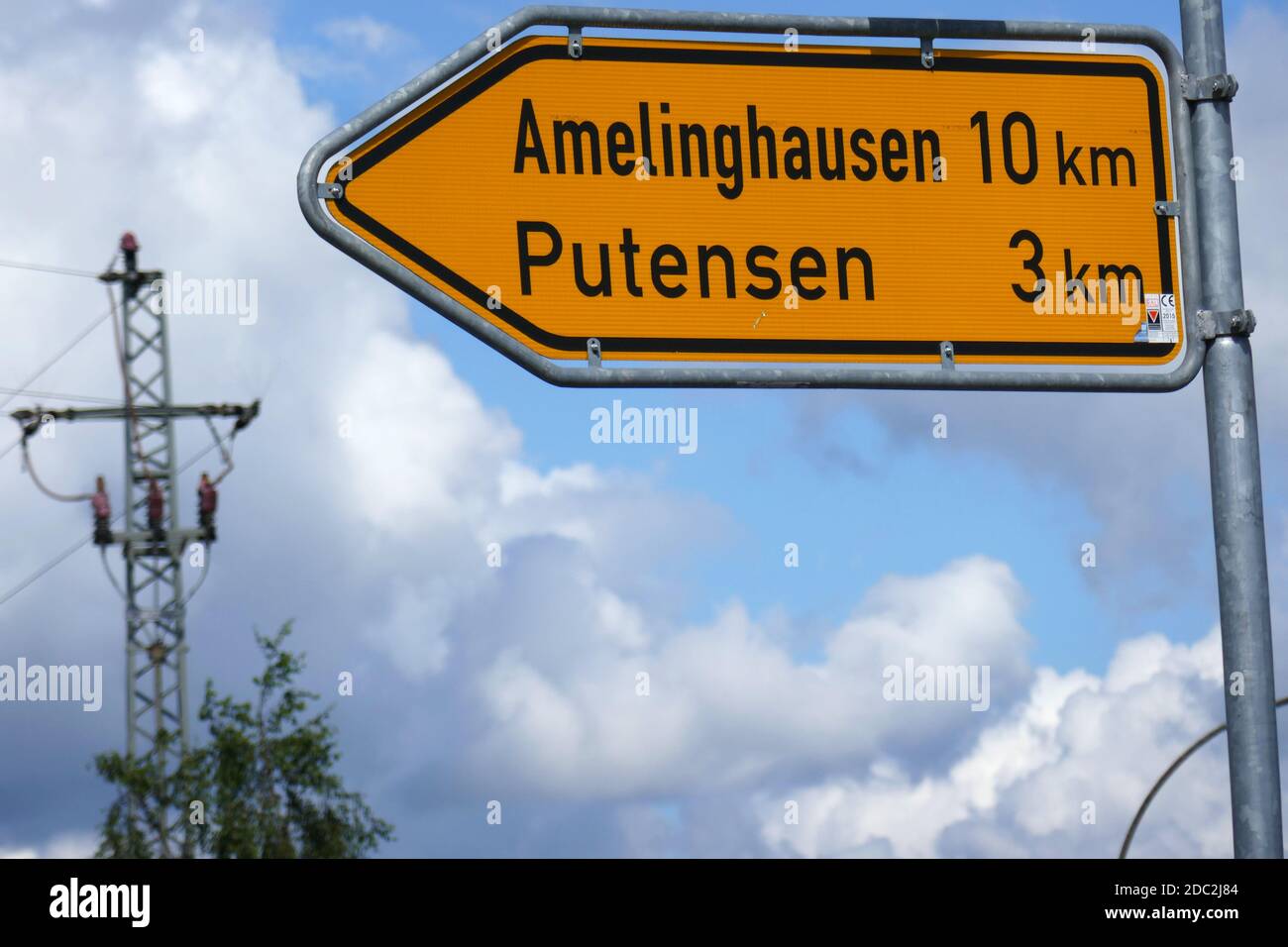 Arrow sign for Amelinghausen Putensen Stock Photo