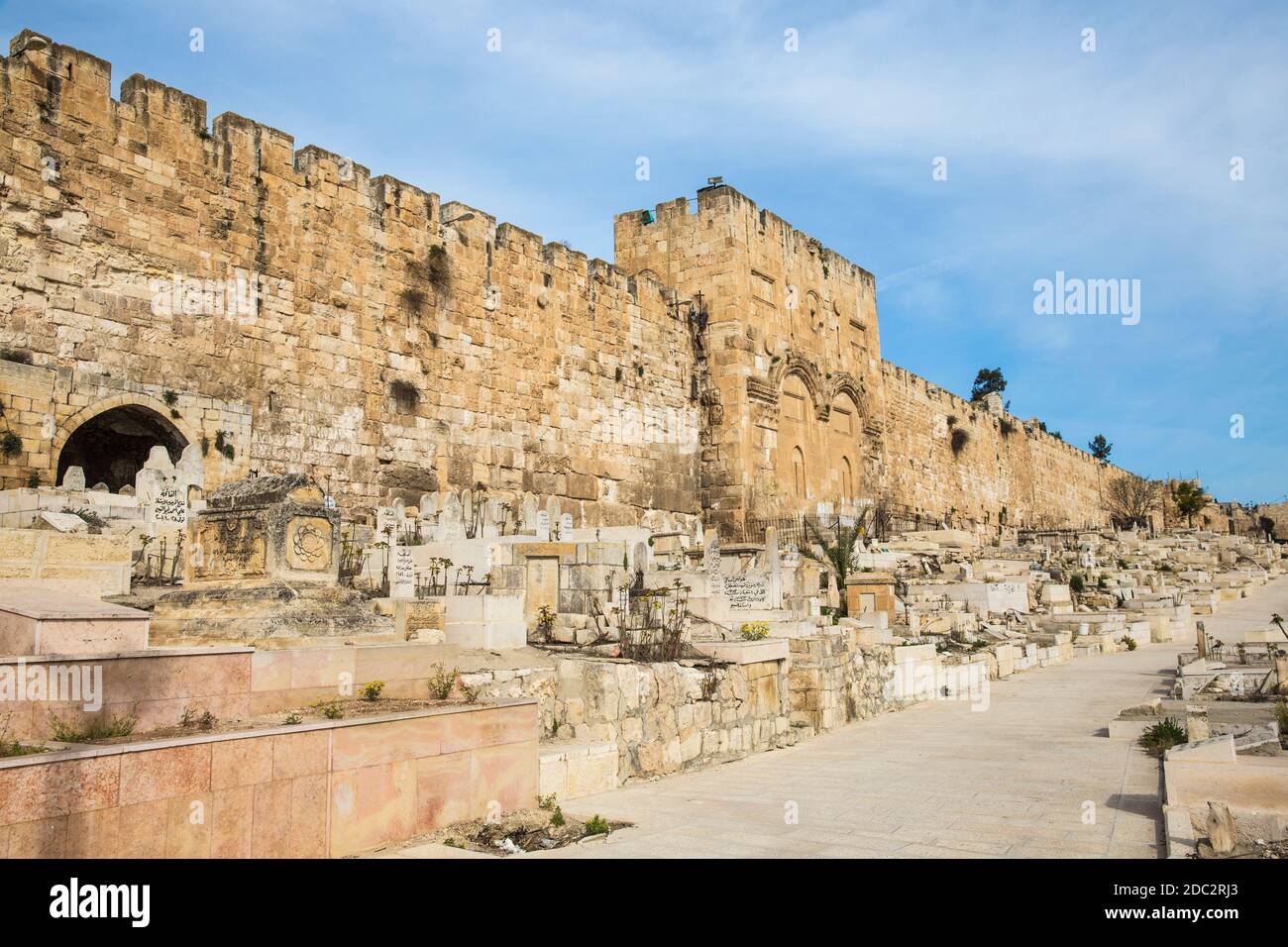 Israel, Jerusalem, Bab Sitna Mariam Islamic cemetery near St Stephen's Gate - The Lion Gate Stock Photo