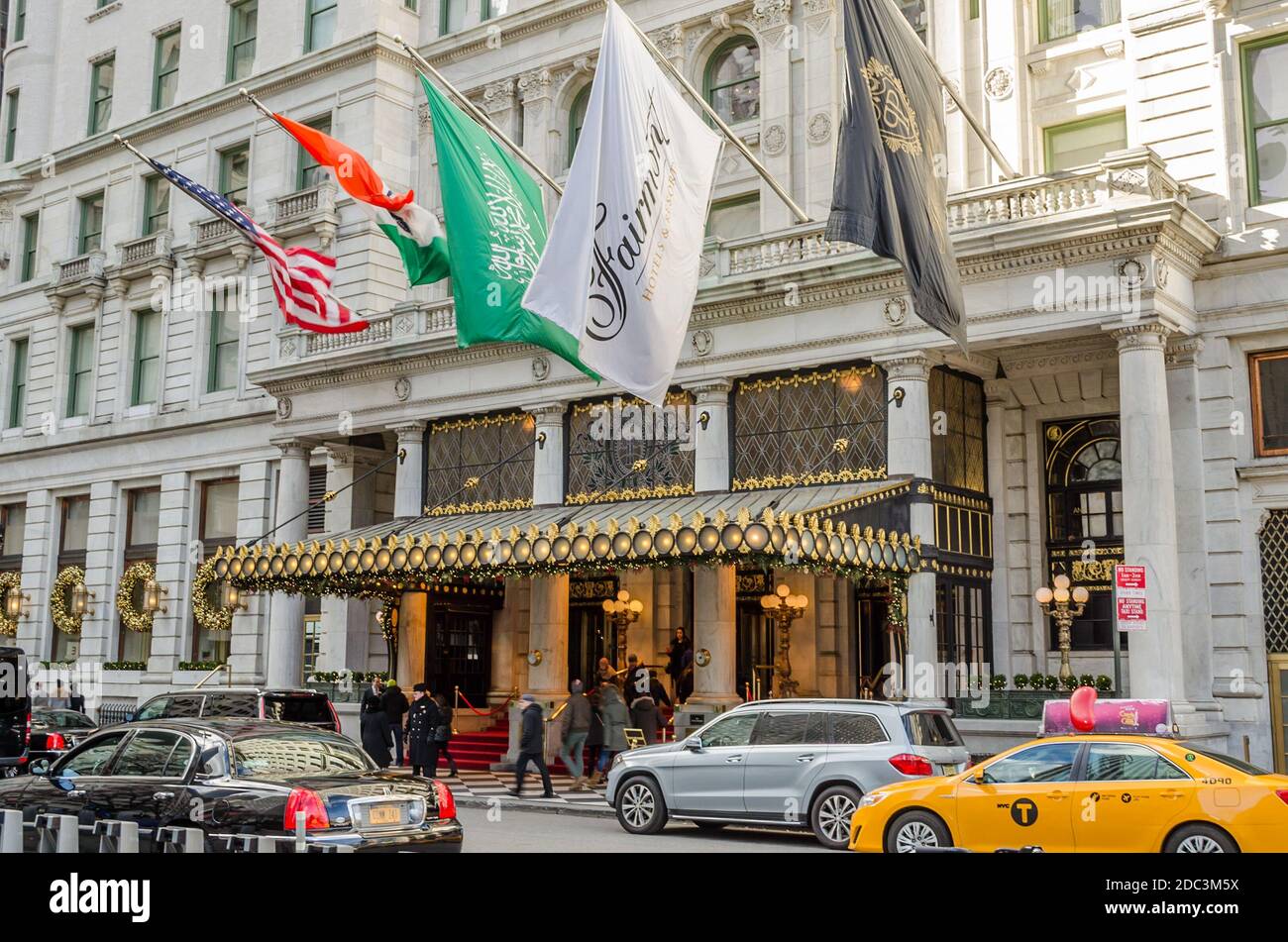 The plaza hotel new york city christmas hires stock photography and images Alamy The plaza hotel new york city christmas hires stock photography and images Alamy