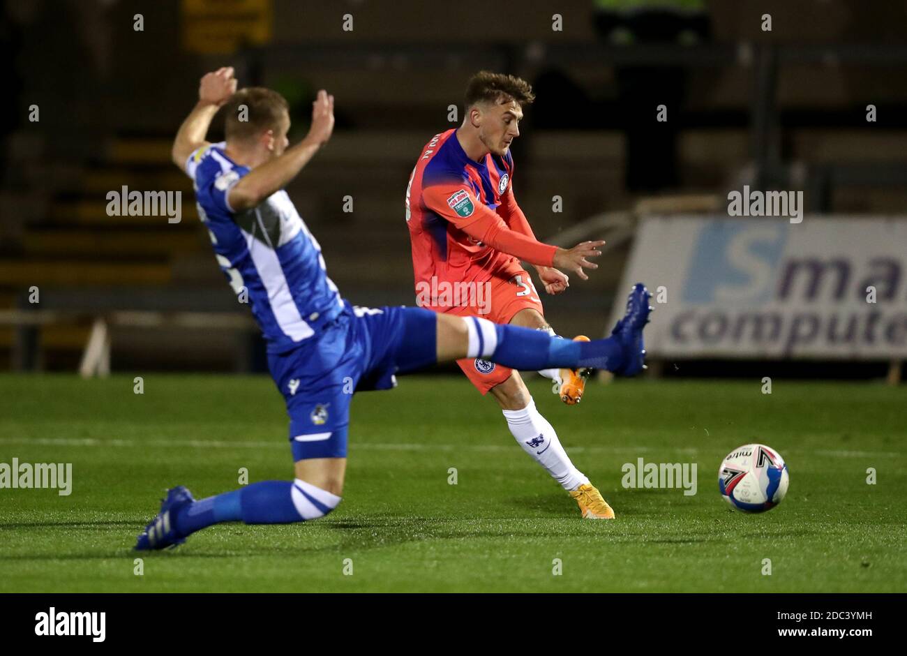 Chelsea Under 21's Charlie Brown (right) shoots wide during the Papa John's Trophy Southern Group D match at the Memorial Stadium, Bristol. Stock Photo