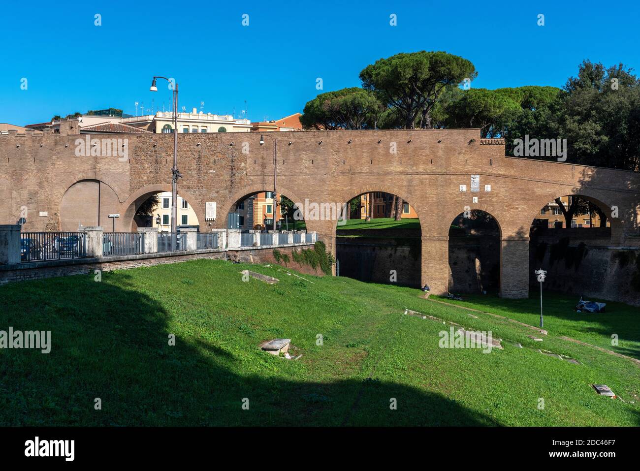 Passetto di Borgo, escape route of the Popes towards Castel Sant'Angelo. Vatican City, Rome, Lazio, Italy, Europe Stock Photo