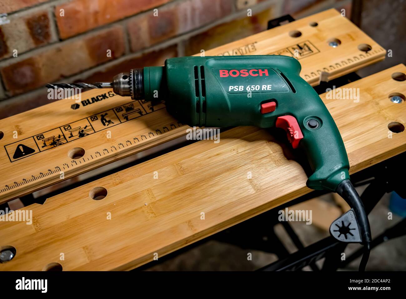 Black and decker drill hi-res stock photography and images - Alamy