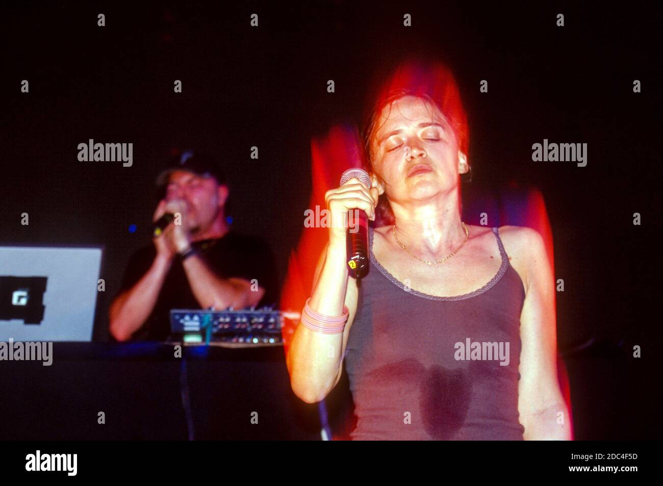 Gold Chains performing at the Reading festival 2003, Berkshire, England