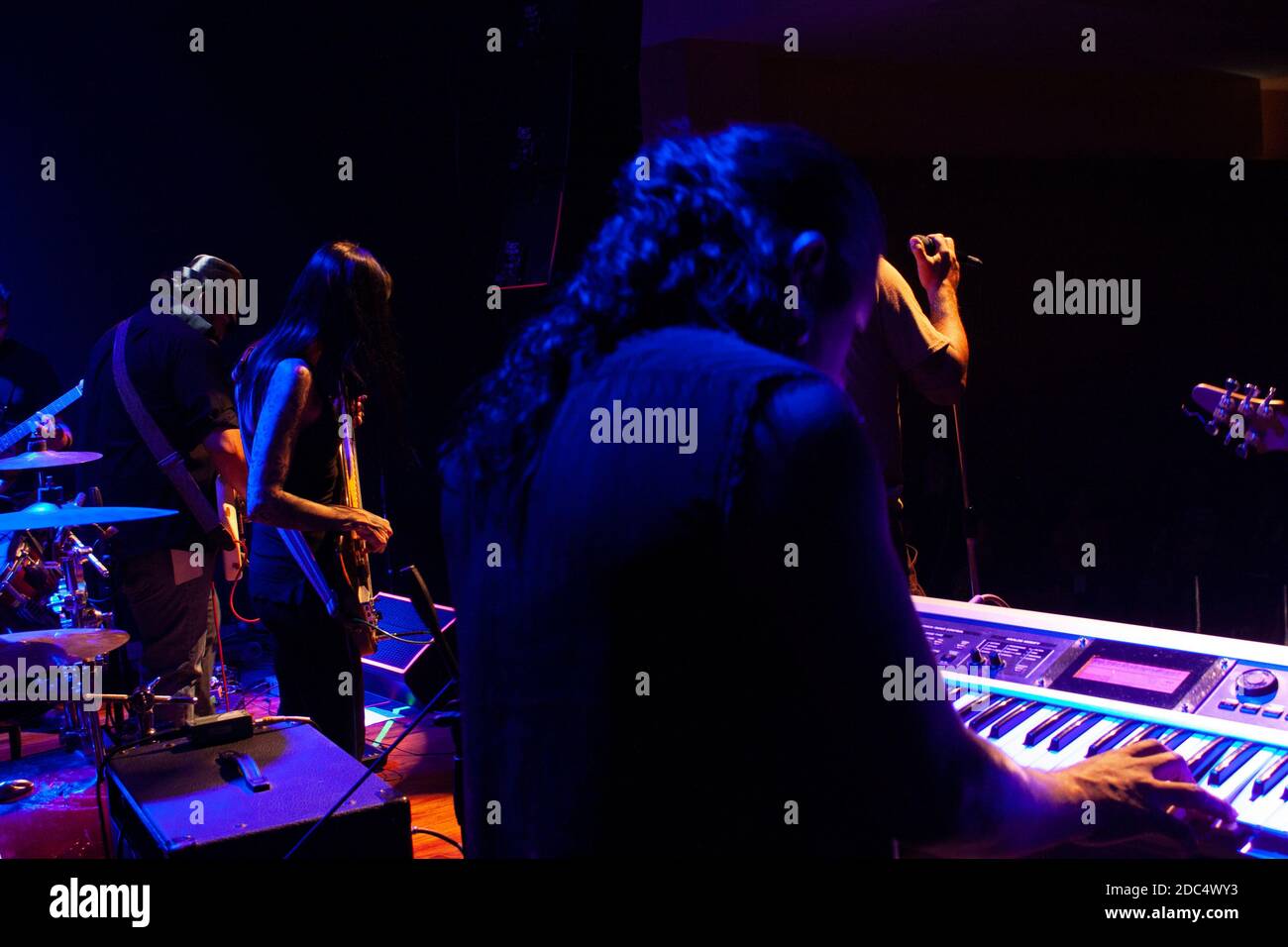 Bass drums keyboard hires stock photography and images Alamy