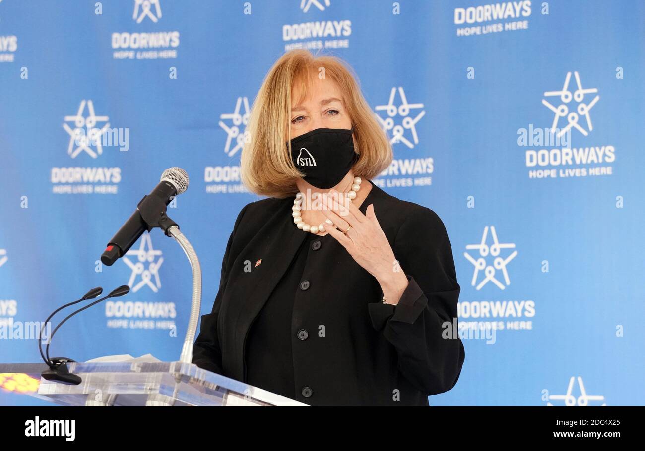 St. Louis, United States. 18th Nov, 2020. St. Louis Mayor Lyda Krewson shown at a groundbreaking ceremony in St. Louis on Wednesday, November 18, 2020, has announced she will retire as Mayor when her term ends in April of 2021. Krewson, who just turned 68 years old, has decided to leave after one term to spend more time with family. Photo by Bill Greenblatt/UPI Credit: UPI/Alamy Live News Stock Photo