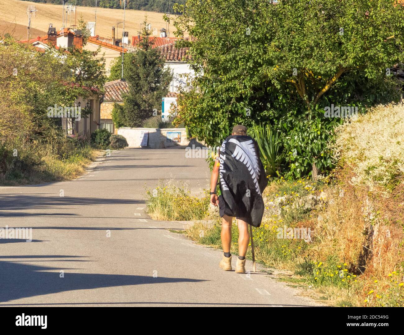 Lonely kiwi pilgrim on the Camino - Orbaneja Riopico, Castile and León, Spain Stock Photo