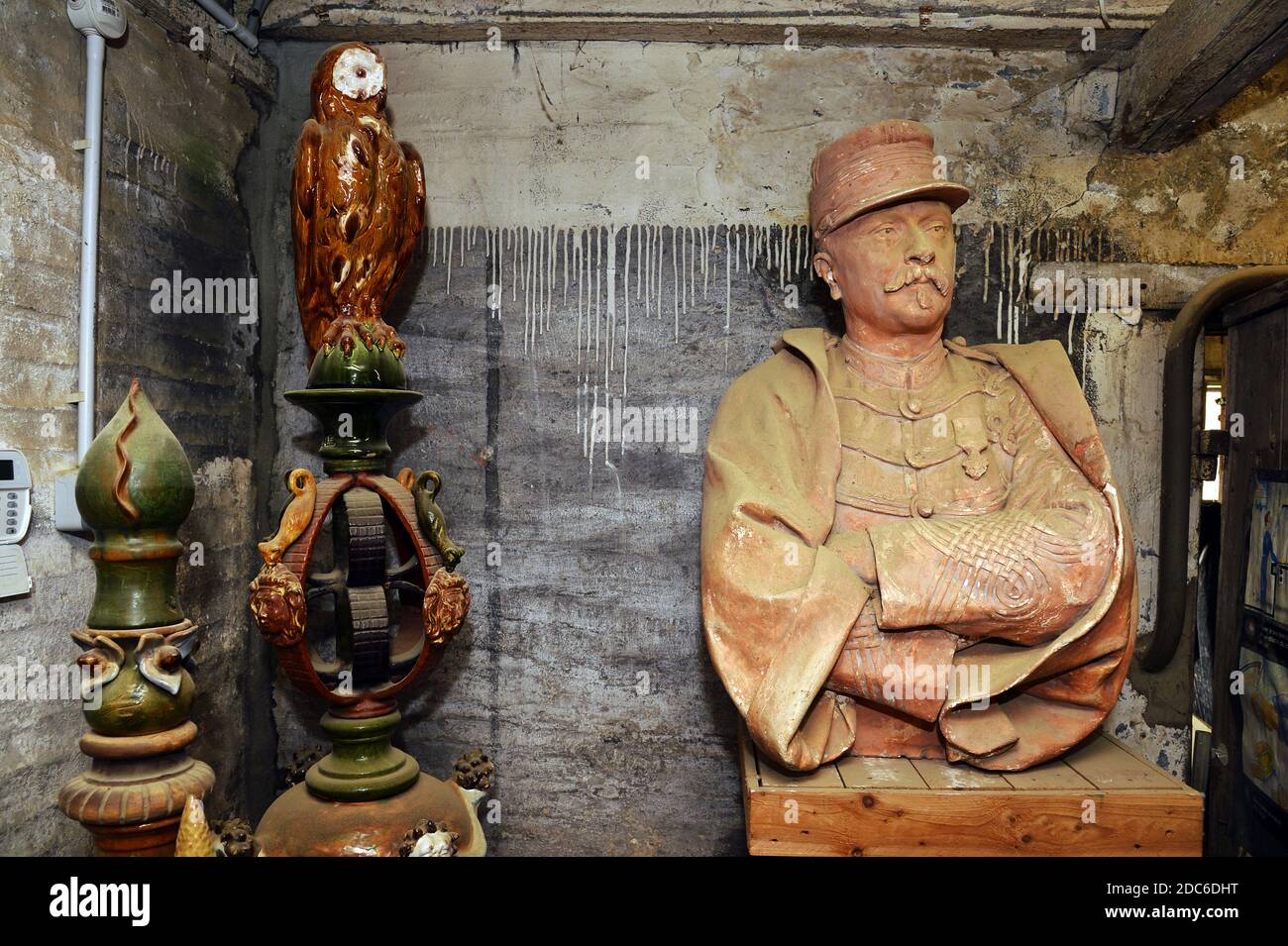 The pottery of Mesnil de Bavent is a Norman pottery located between Caen and Cabourg, in Bavent (Calvados). Stock Photo