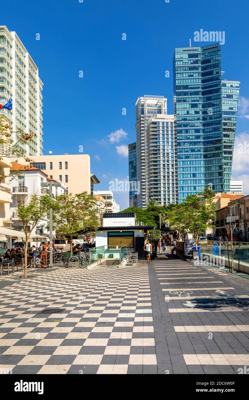 Tel Aviv Yafo, Gush Dan / Israel - 2017/10/11: Panoramic view of