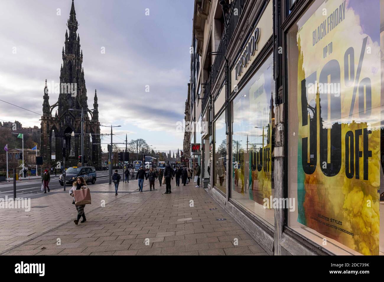 Edinburgh, UK. 19 November, 2020 Pictured: The Top Man store on Edinburgh’s Princes Street promotes its Black Friday sale. Footfall in Edinburgh is much reduced as a result of being in Level 3 lockdown. Credit: Rich Dyson/Alamy Live News Stock Photo