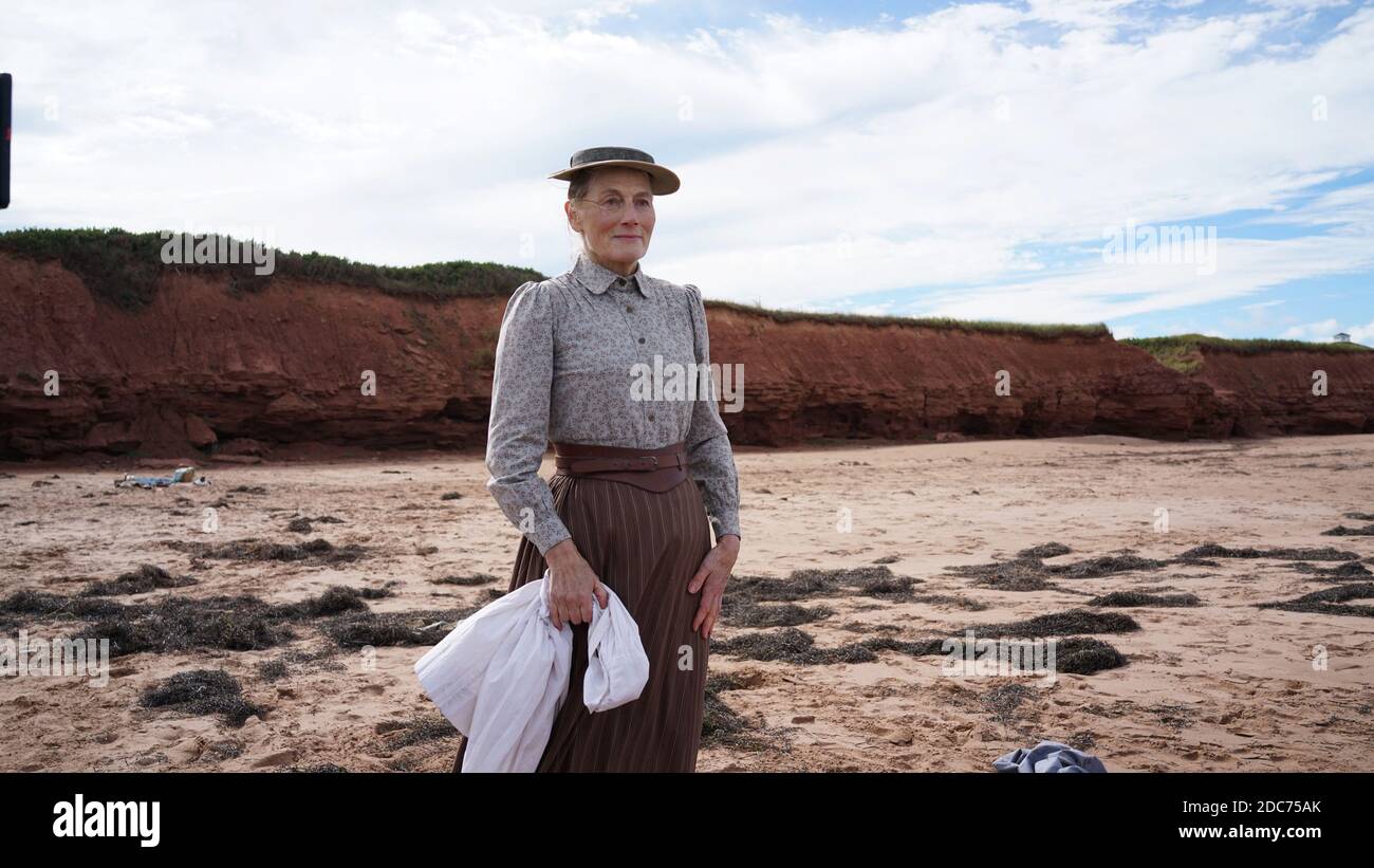 Geraldine James, "Anne with an E" (2018) Season 2. Credit: Chris ...