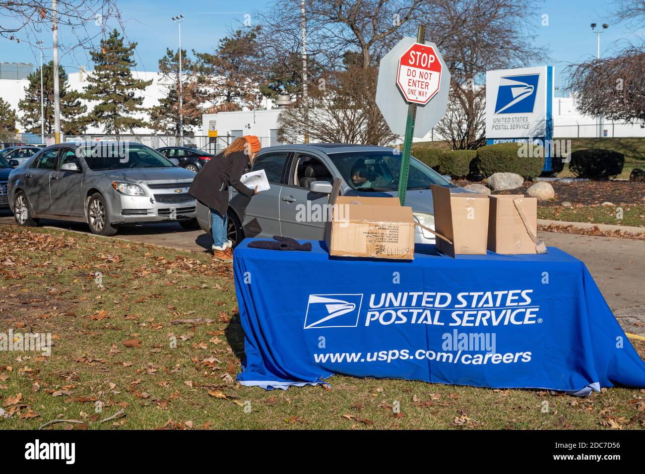 Drive thru park hires stock photography and images Alamy