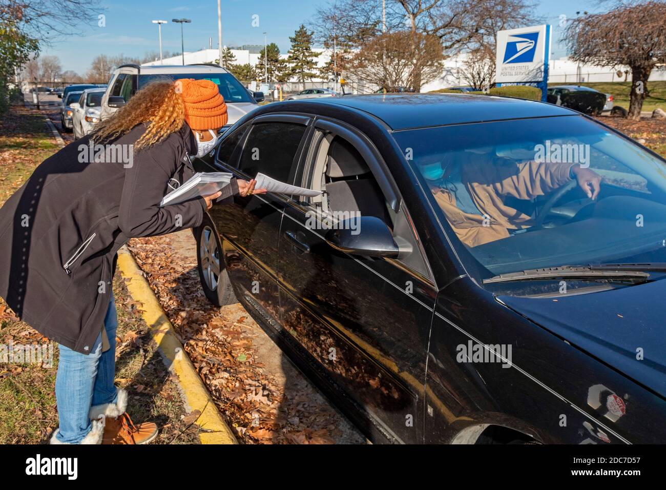 Drive thru park hires stock photography and images Alamy