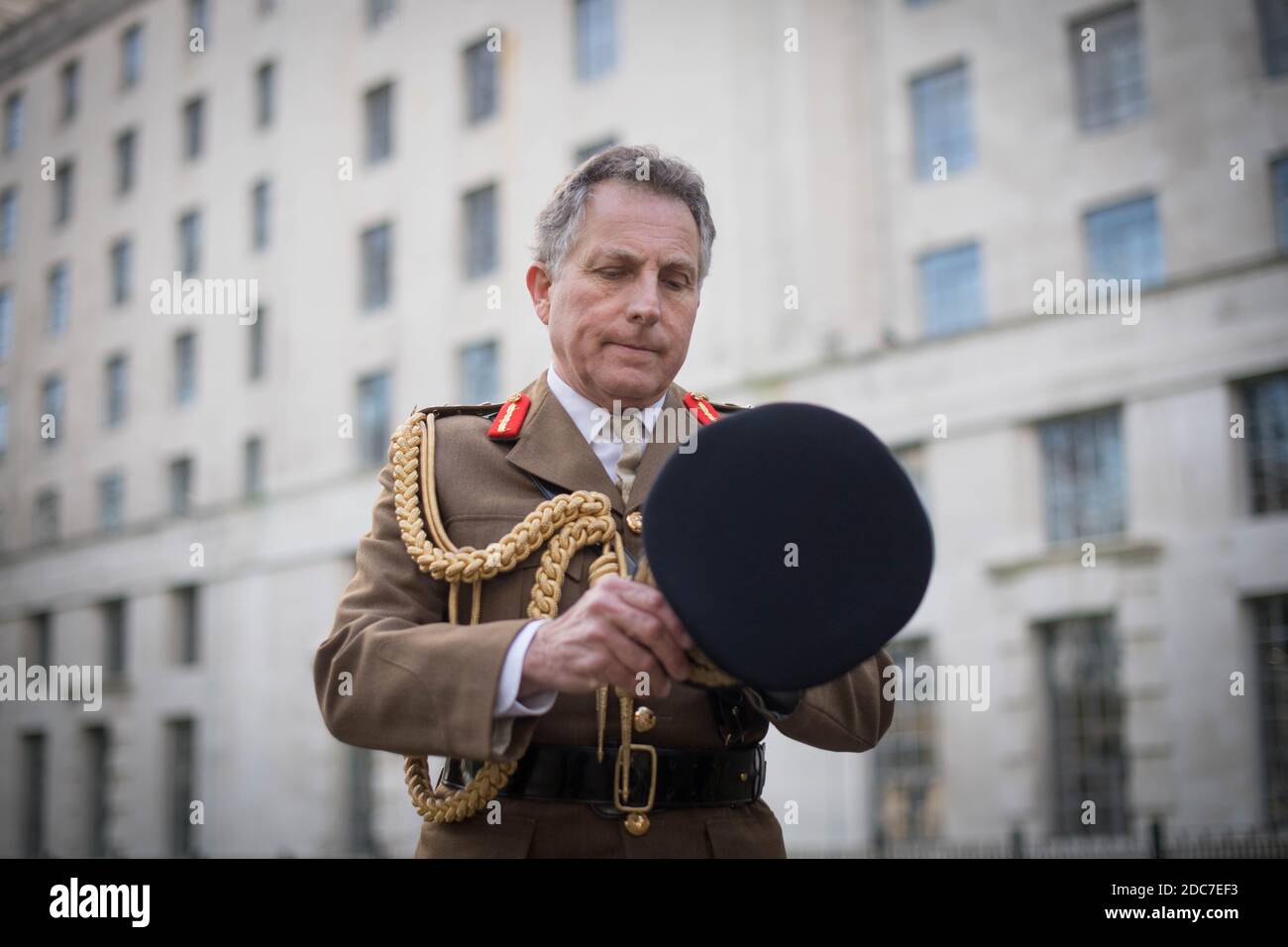 Defence staff general sir nick carter hi-res stock photography and ...