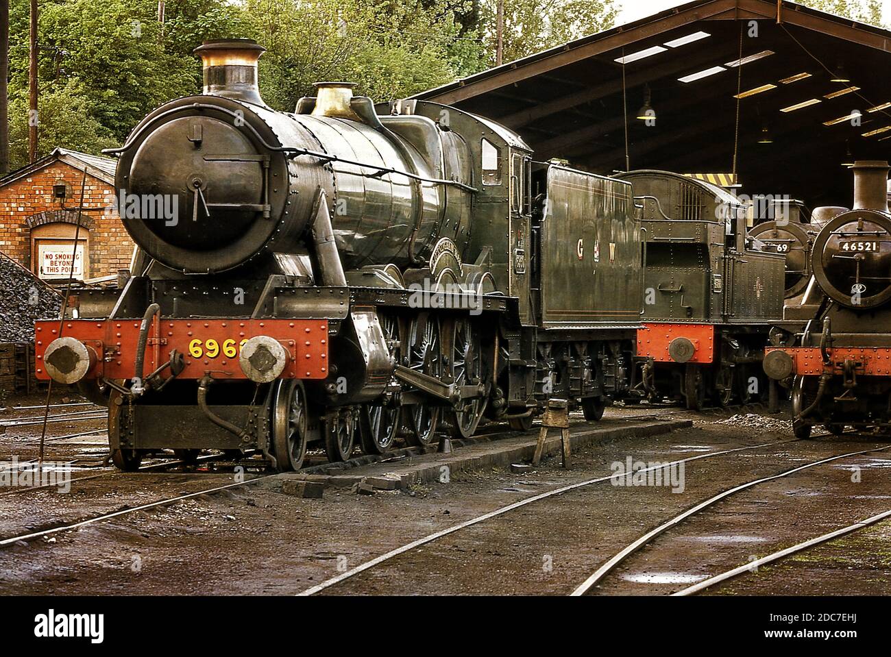 6920 Raveningham Hall on the West Somerset Railway at Minehead station 1996 Stock Photo