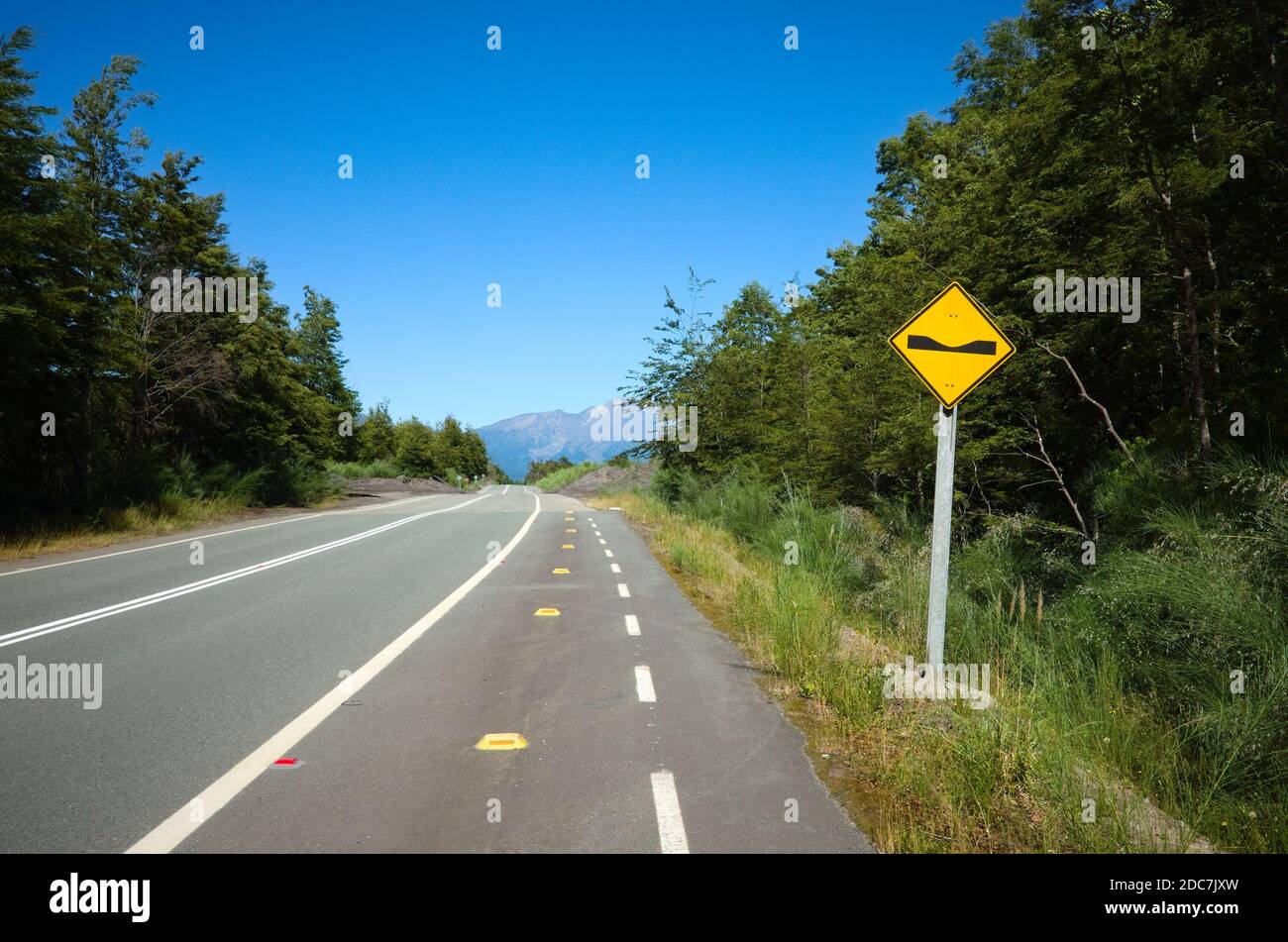 Dip line hires stock photography and images Alamy