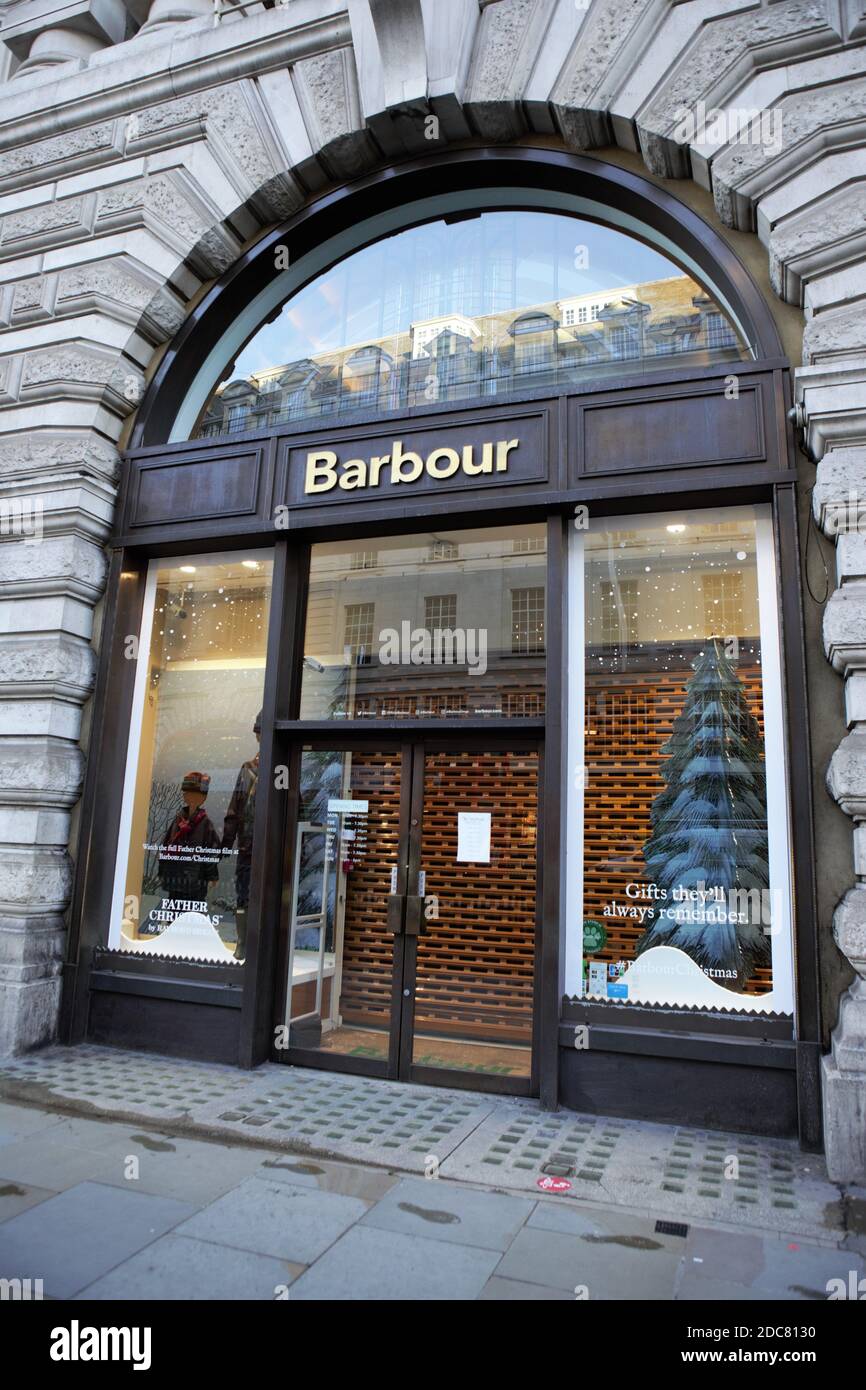 Barbour Flagship Shop on Regent Street is pictured closed during the  lockdown.Many businesses have closed as the second month-long national  lockdown takes hold in England Stock Photo - Alamy