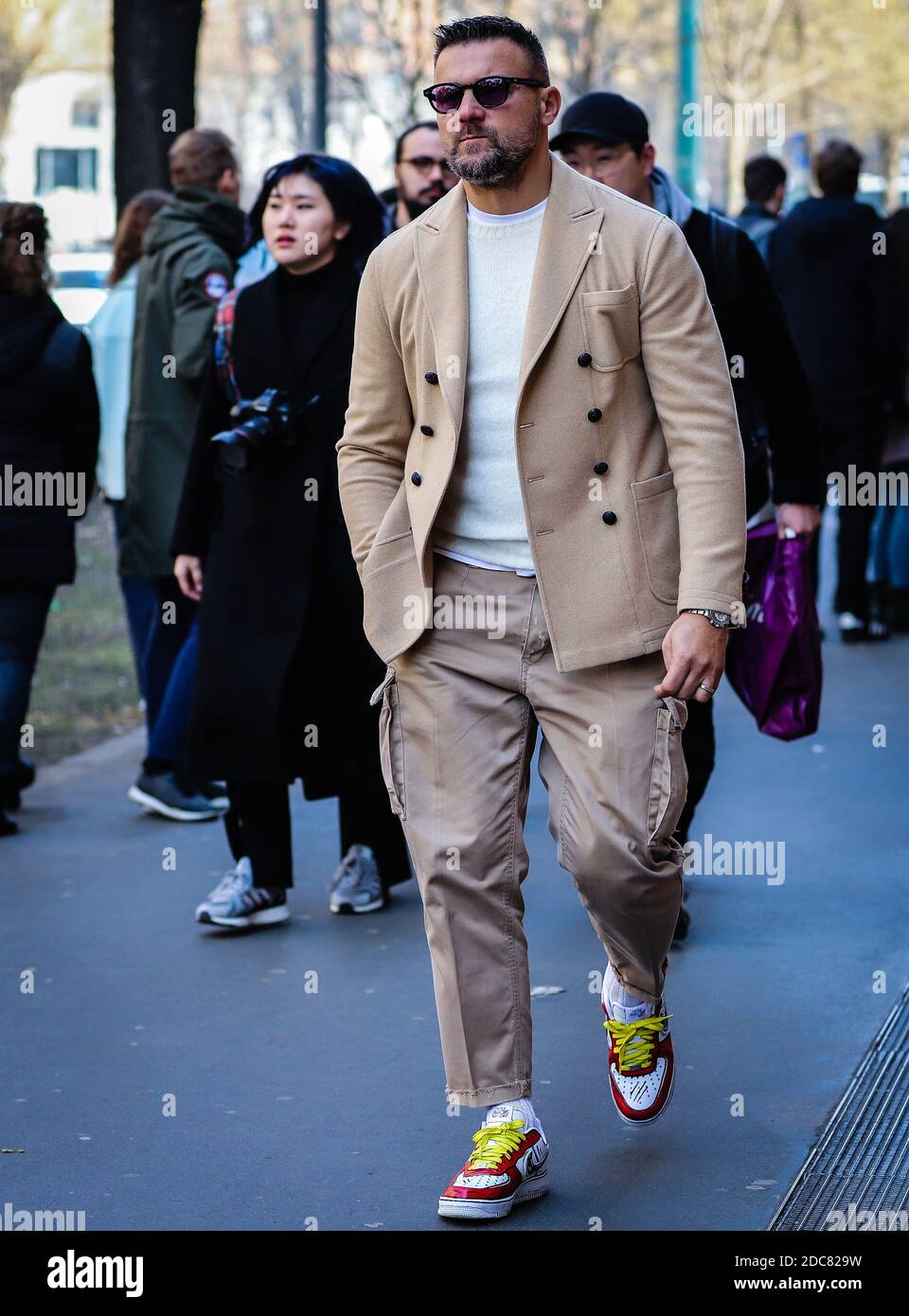 Milan, Italy - February 21, 2019: Street Style – Model Jasmine Sanders  Wearing A Fendi Purse After A Fashion Show During Milan Fashion Week -  MFWFW19 Stock Photo, Picture and Royalty Free Image. Image 134700999.