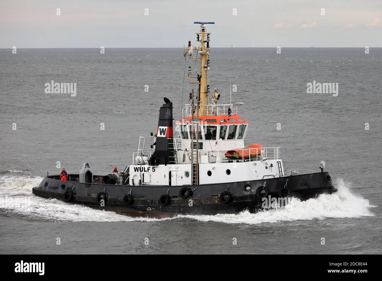 The port tug Wulf 5 will work in the port of Cuxhaven on August 21, 2020. Stock Photo