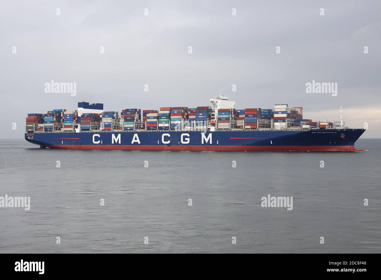 The container ship CMA CGM Bougainville will pass Cuxhaven on August 20 ...