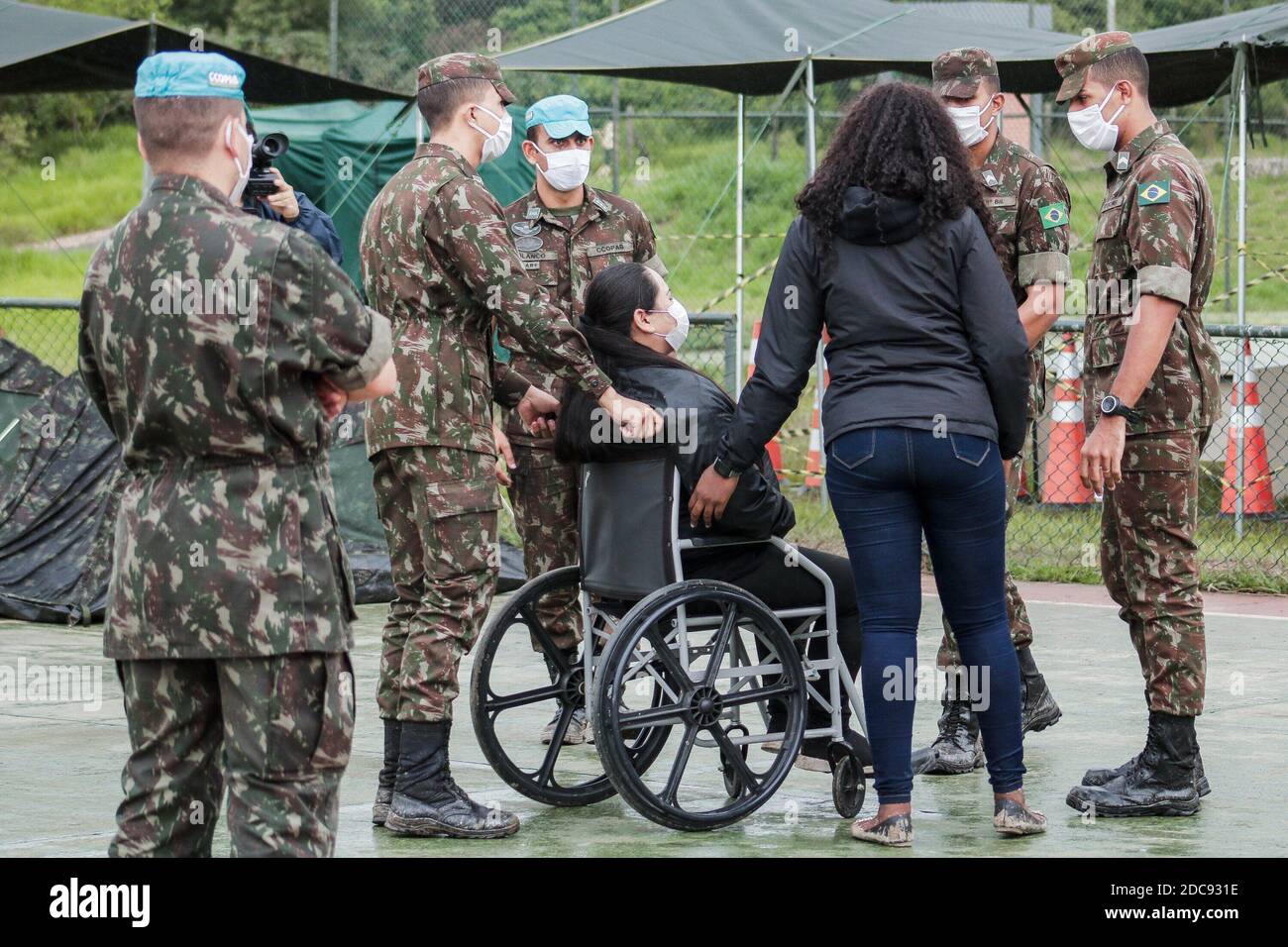 Osasco, Sao Paulo, Brasil. 19th Nov, 2020. OSASCO (SP), 19/11/2020 - EXERCITO BRASILEIRO EM SAO PAULO - O Exercito Brasileiro em Sao Paulo envia mais de 400 militares para acolher imigrantes venezuelanos em Roraima. O Comando Militar do Sudeste (CMSE) realiza, em novembro, a preparacao dos 431 militares que vao compor o 10Ã‚Âº contingente da Forca-Tarefa Logistica Humanitaria para o estado de Roraima. A Operacao Acolhida tem o objetivo de prestar acolhimento a imigrantes venezuelanos na fronteira com o pais vizinho e, posteriormente, realizar a interiorizacao deles. (Credit Image: © Fepes Stock Photo