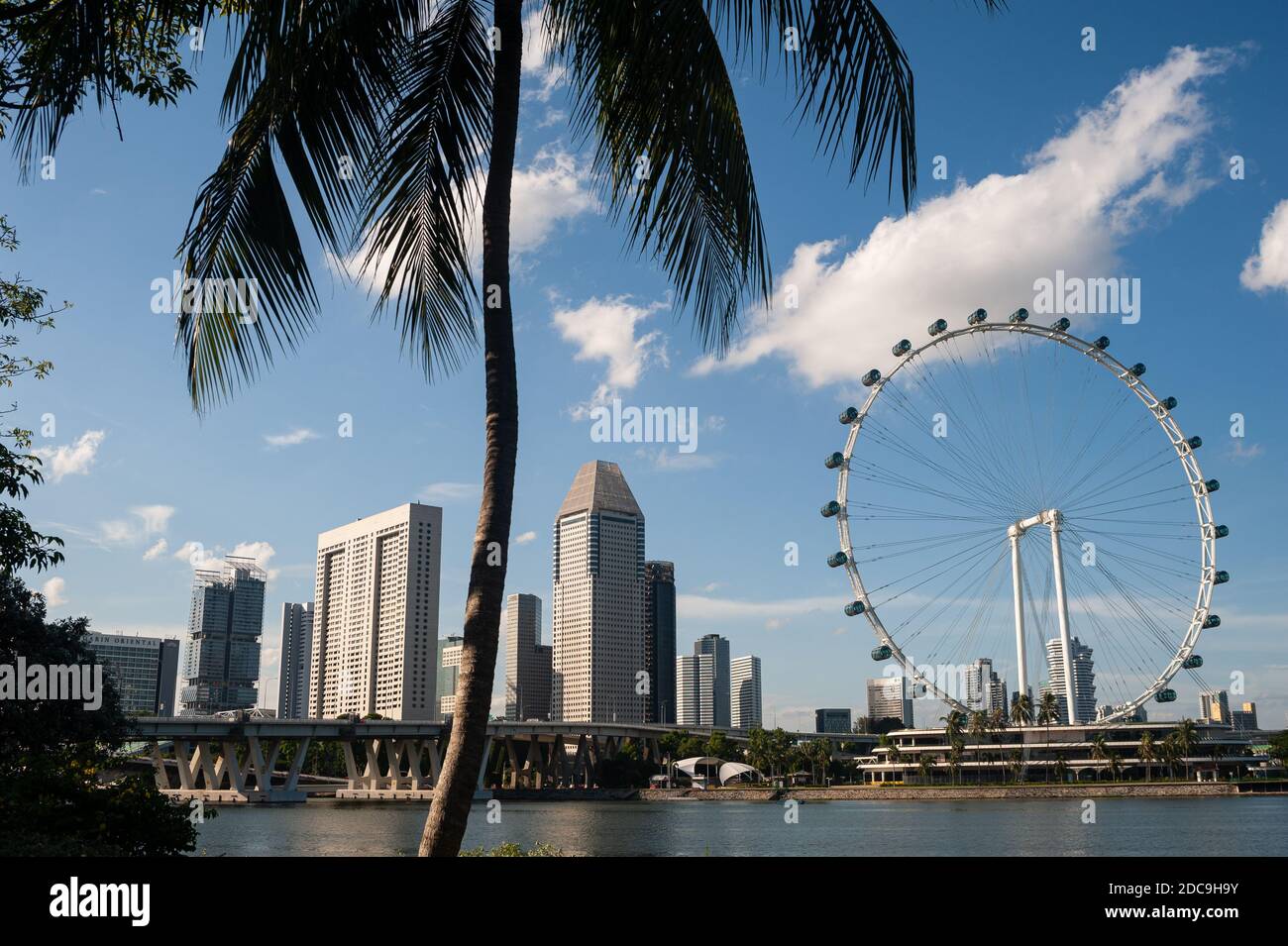 View city singapore flyer hi-res stock photography and images - Alamy