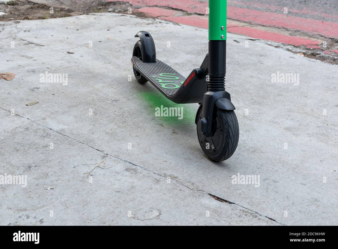 Sao Paulo, Sao Paulo/Brazil, on march 24, 2019: Close-up of a green  electric scooter on the sidewalk of Artur de Azevedo Street, in the  Pinheiros neig Stock Photo - Alamy