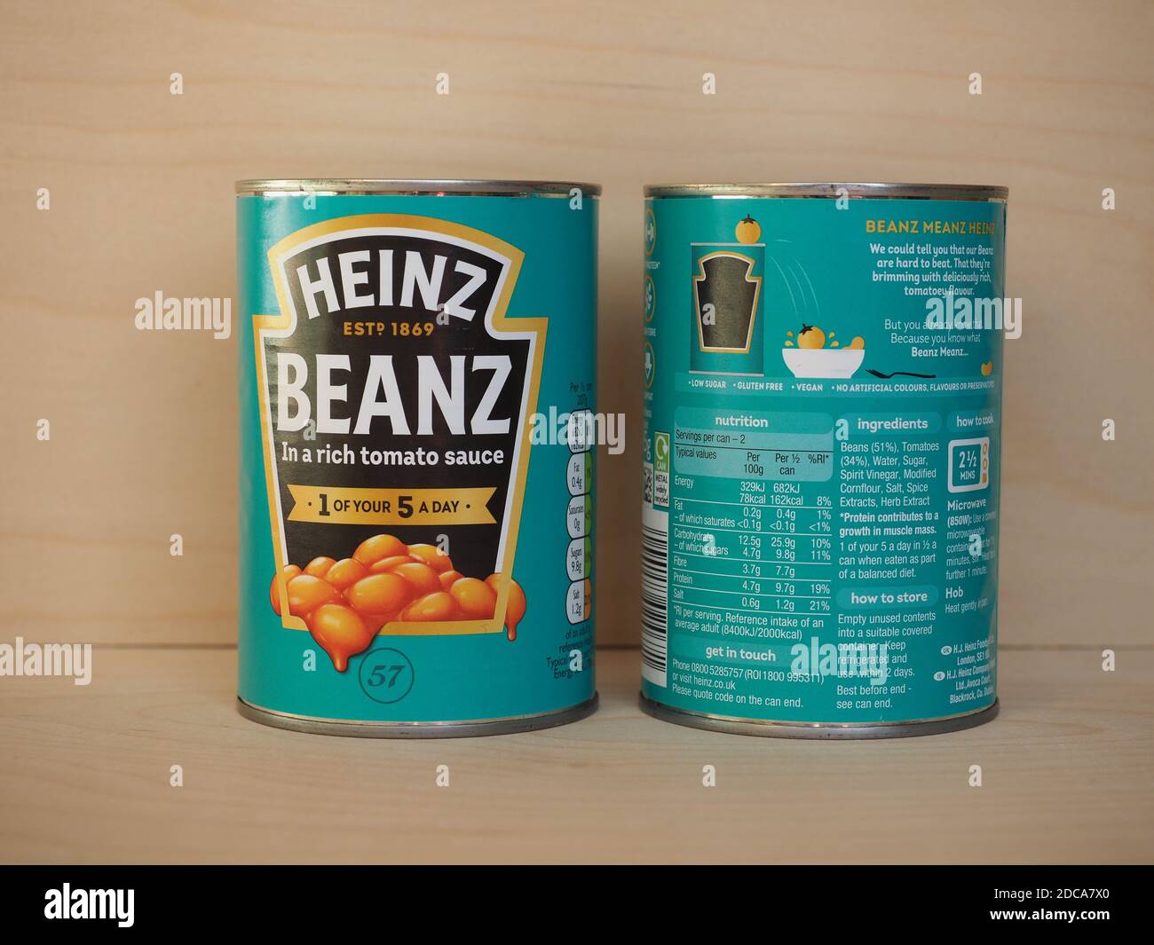Heinz baked beans in tomato sauce hires stock photography and images