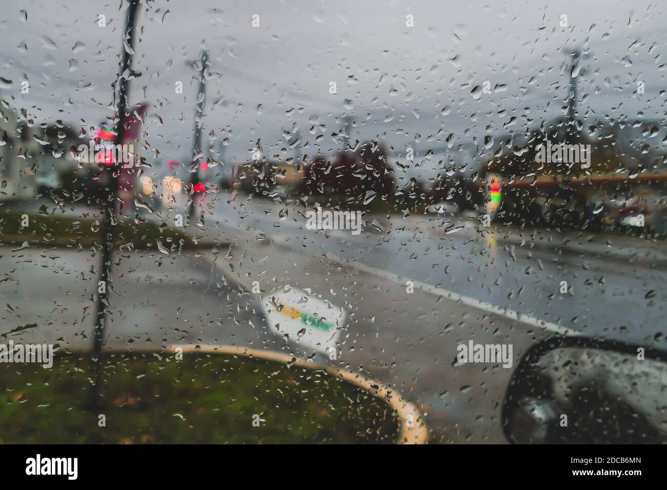 Rainy city view from window hi-res stock photography and images - Alamy