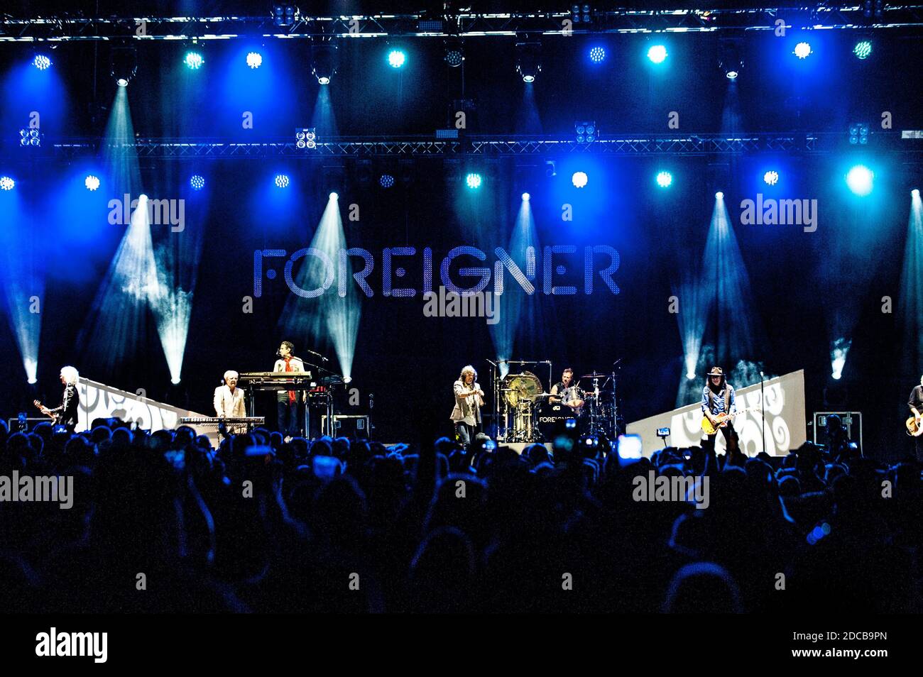 Foreigner Live in Concert Stock Photo Alamy