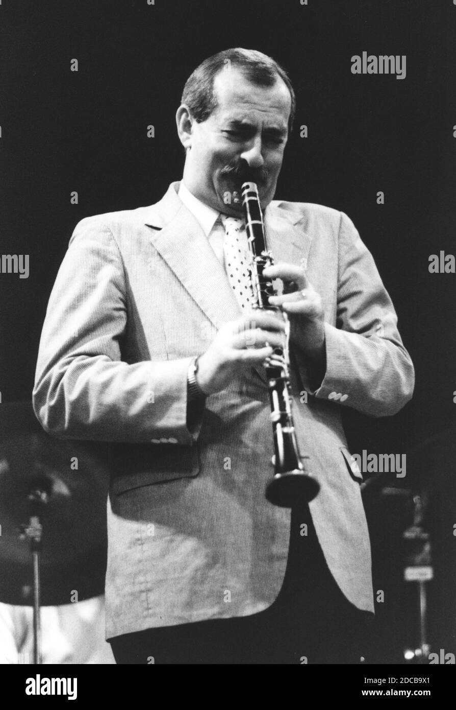 Kenny davern hires stock photography and images Alamy