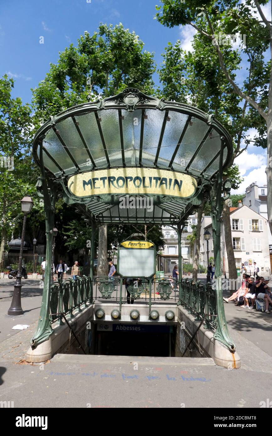 The Art Nouveau Entrance To Abbesses Metro Station In Montmartre Paris France Stock Photo