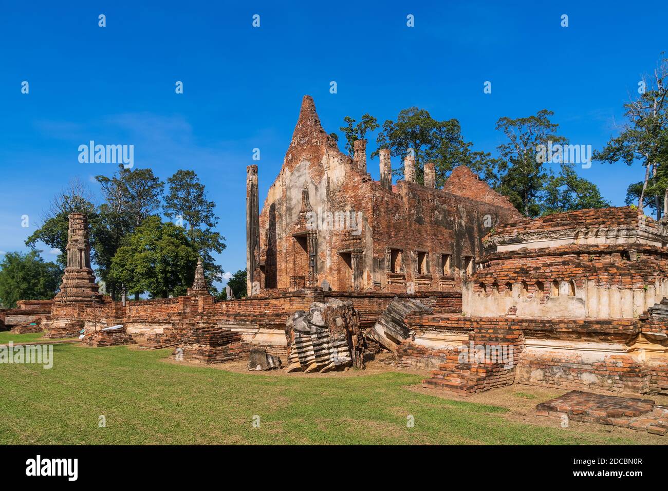 Ancient ruin Buddhist temple and ordinance chapel made of brick, Wat Pho Prathap Chang built Phra Chao Suea (Tiger King) or Suriyenthrathibodi since A Stock Photo