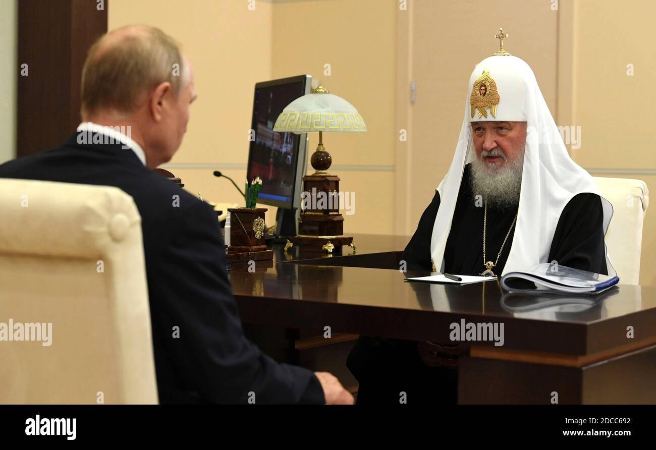 Moscow, Russia. 20th Nov, 2020. Russian President Vladimir Putin, left, holds a face-to-face a meeting with Patriarch Kirill of Moscow and Russia at the official Novo-Ogaryovo state residence November 20, 2020 outside Moscow, Russia. During the meeting Putin congratulated Patriarch Kirill on his 74th birthday. Credit: Aleksey Nikolskyi/Kremlin Pool/Alamy Live News Stock Photo