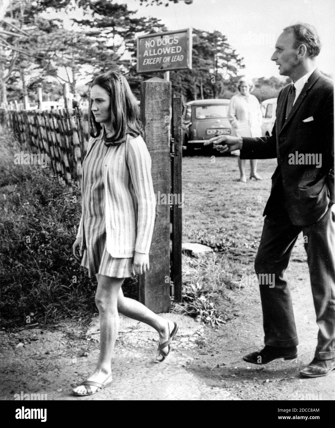 Chief Inspector Jack Goodsall of Kent CID follows policewoman Angela Lane as they undertake a reconstruction of the last known movements of murdered girl Diana Davidson, dubbed the Secrets Girl as she worked at the Ministry of Defence.  Roy Carter later confessed to her murder. Stock Photo