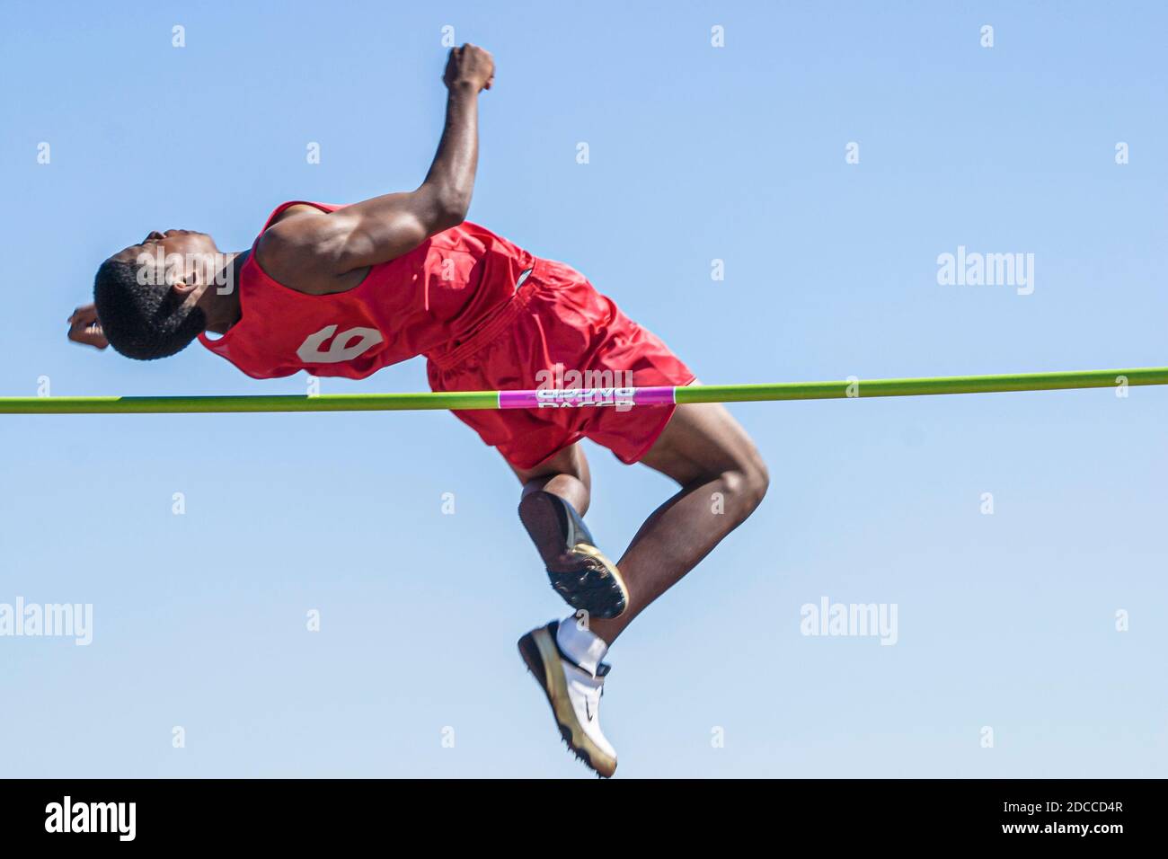 HIGH JUMP definition in American English