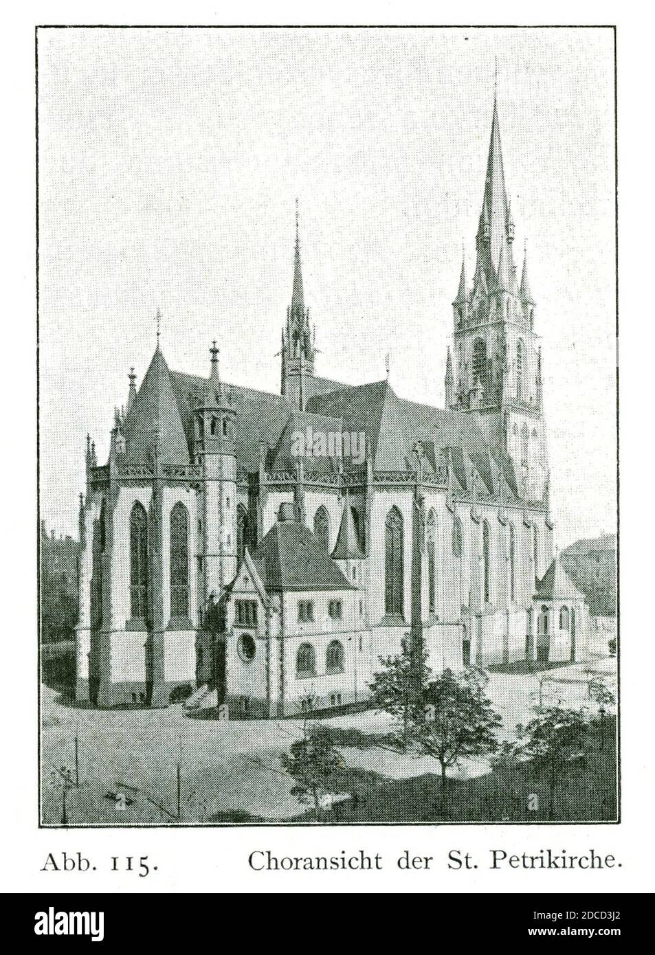 Kirche St. Peter in Düsseldorf-Friedrichstadt, 1898, Architekt Caspar Clemens Pickel, Choransicht außen. Stock Photo