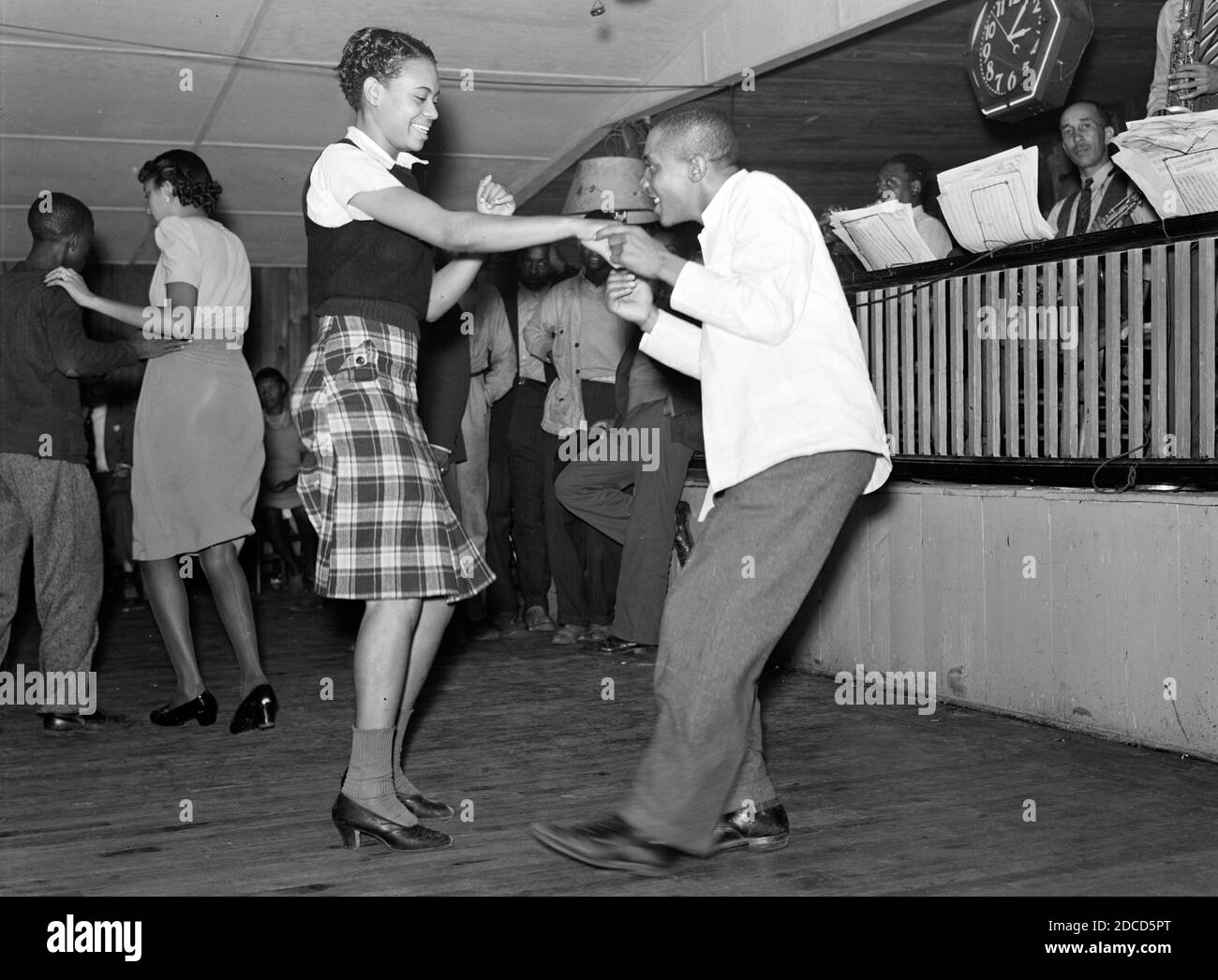 Jitterbug dance Black and White Stock Photos & Images Alamy