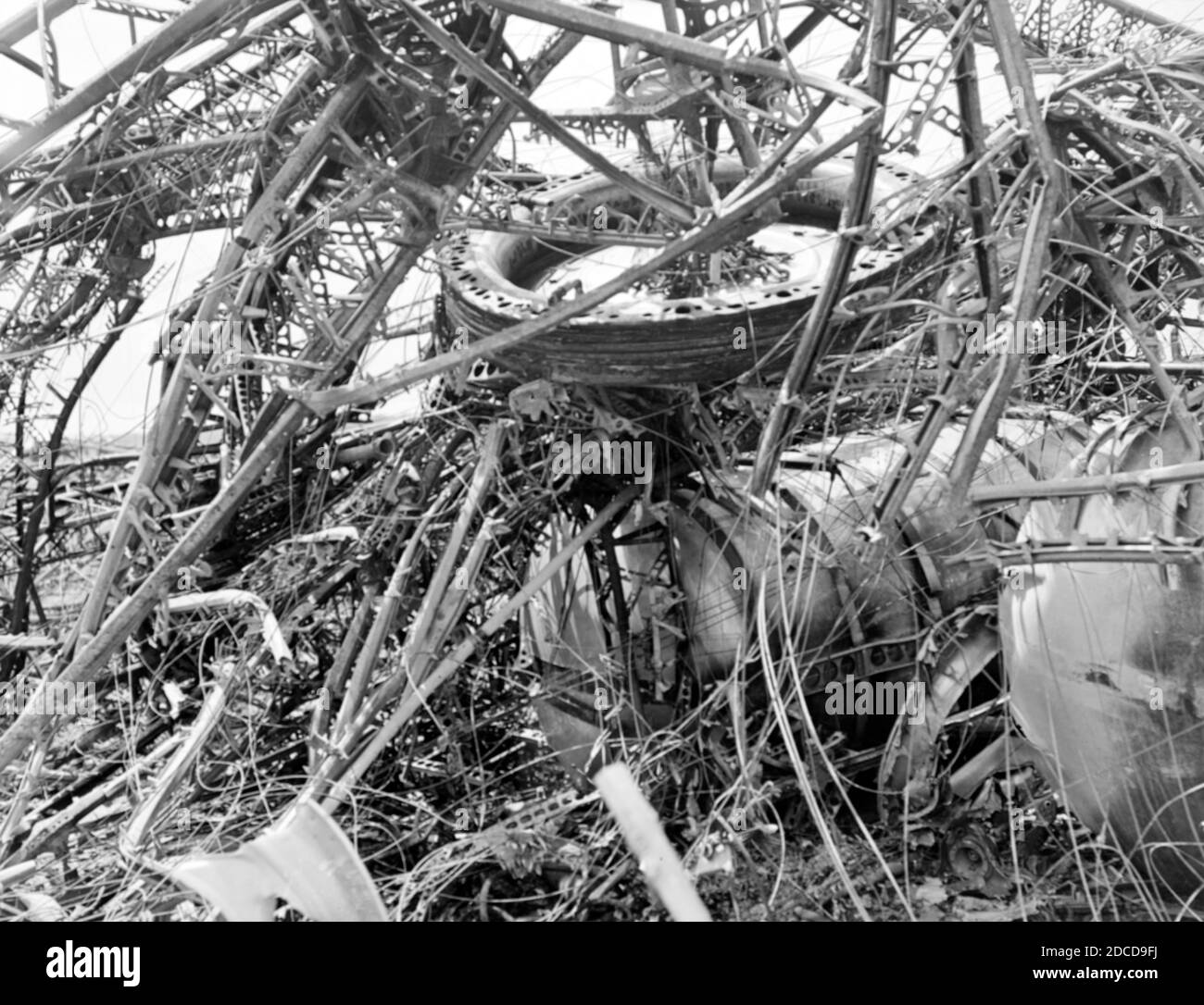 Hindenburg Disaster, Wreckage, 1937 Stock Photo Alamy