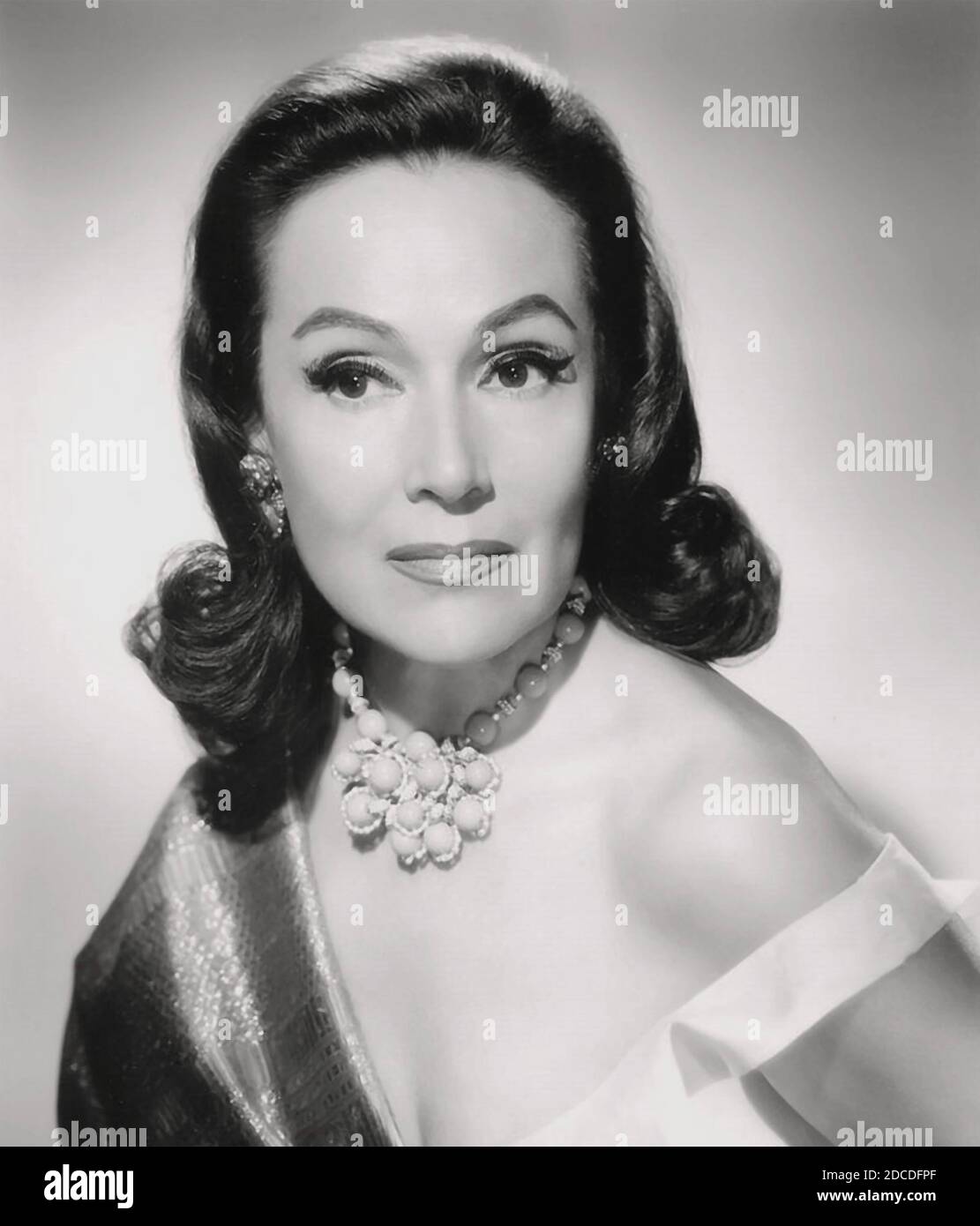 Dolores Del Rio Hi Res Stock Photography And Images Alamy Dolores Del Ro 1904 1983 Mexican Film Actress And Singer About 1960 2DCDFPF