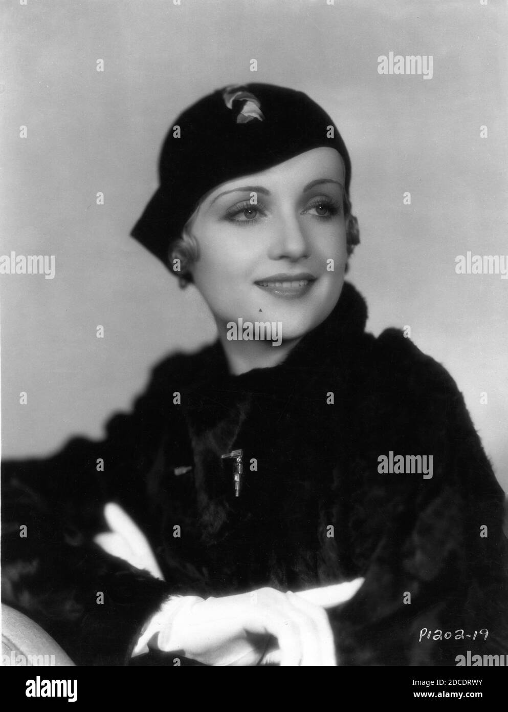 CAROLE LOMBARD 1930 Fashion Portrait publicity for Paramount Pictures ...