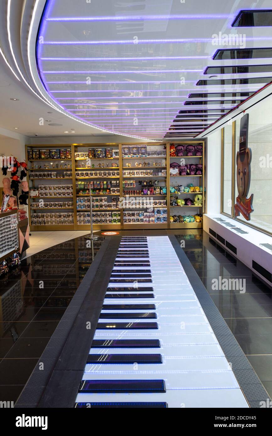 FAO Schwarz is a famous toy store located in 30 Rockefeller Center, New York City, USA Stock Photo