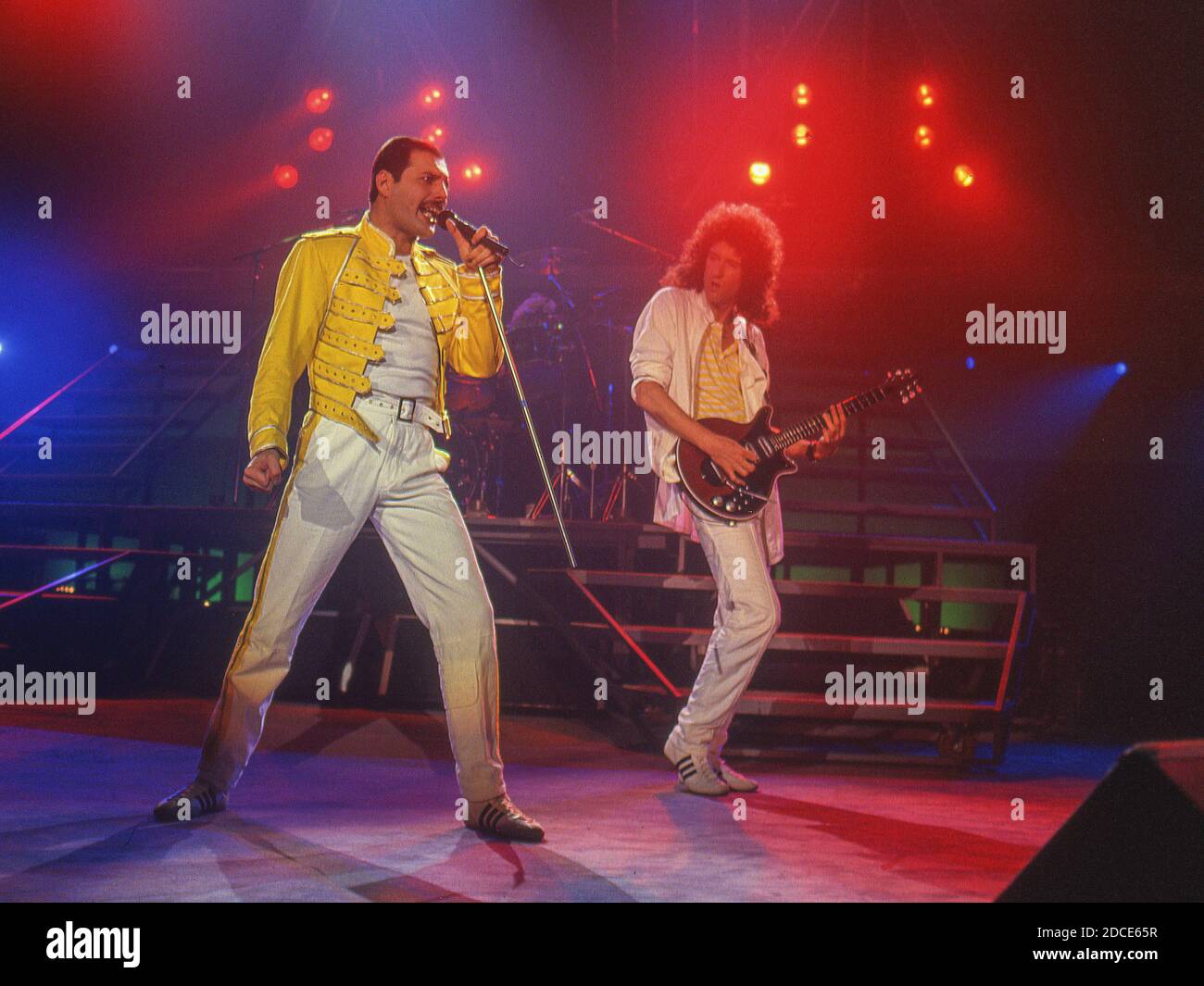 The British rock band Queen in concert at the Råsunda Football Stadium,Stockholm,Sweden 7th June 1986: Freddie Mercury and Brian May Stock Photo