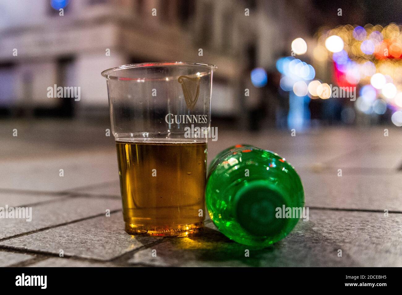Cork, Ireland. 20th Nov, 2020. Cork city centre was busy with revellers tonight, gathering outside off-licences, takeaway shops and in the street. This comes after Gardaí dispersed many groups of people in Cork and Dublin last weekend. Credit: AG News/Alamy Live News Stock Photo
