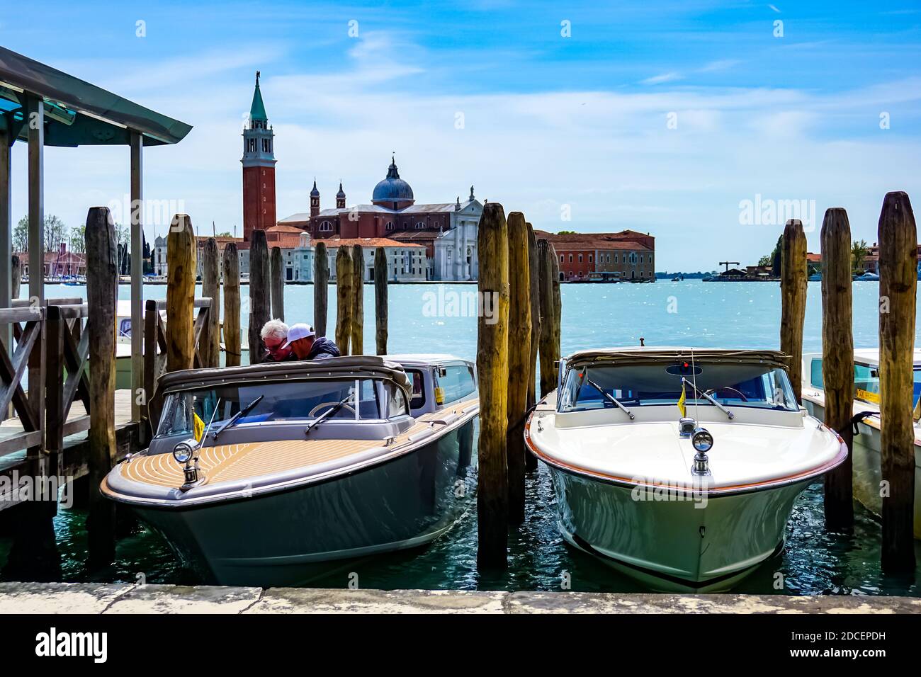 Venice Italy with beautiful historic architecture and gondola boats in ...
