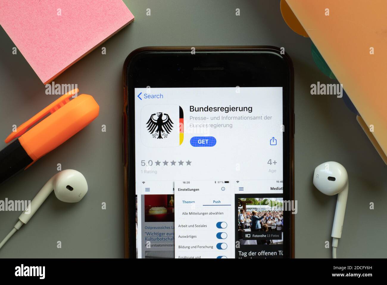 New York, United States - 7 November 2020: Bundesregierung app store logo on phone screen, Illustrative Editorial. Stock Photo