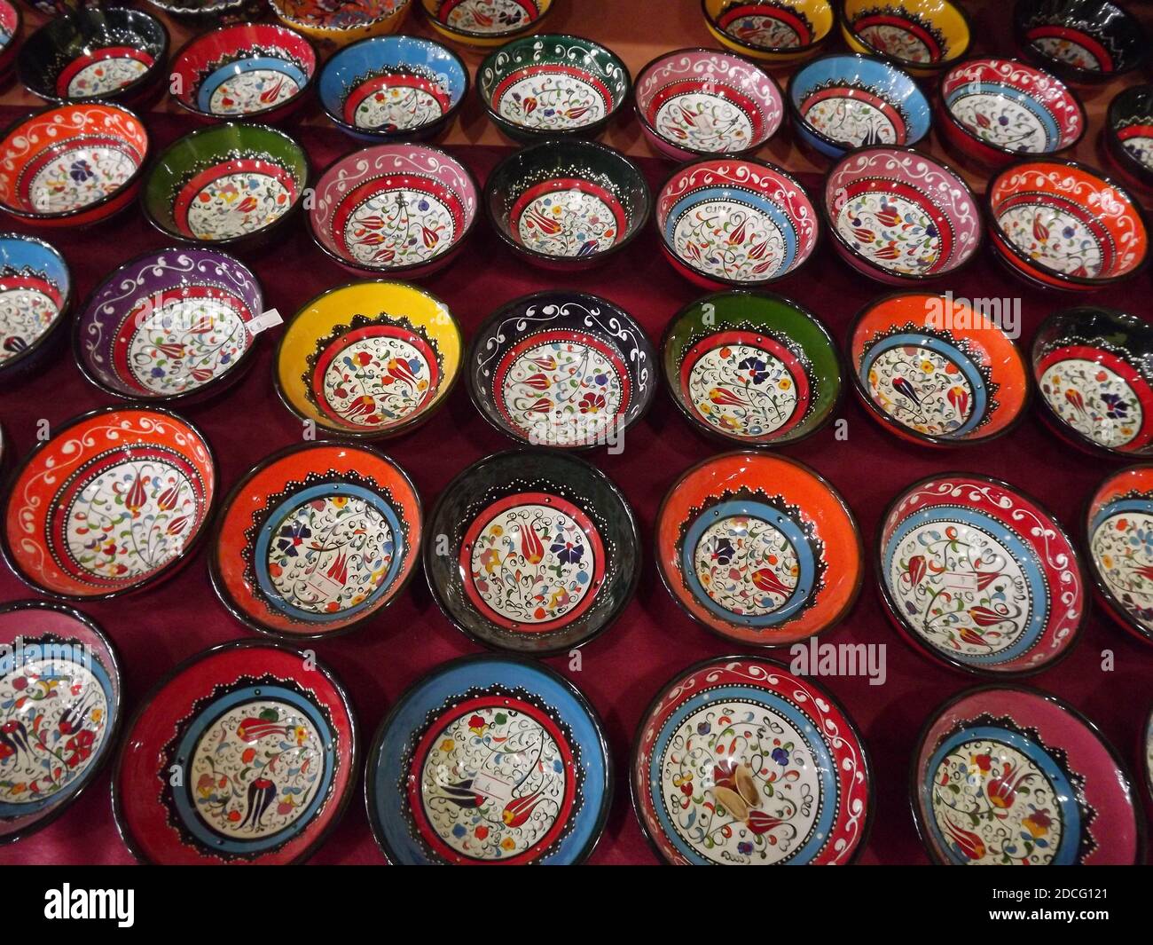Turquie Faience Porcelaine Et Poterie De Avanos En Cappadoce Stock Photo Alamy